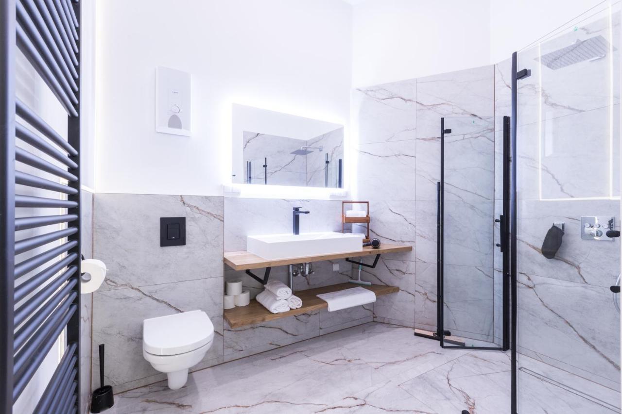 Hevals Spa & Design Apartment Берлін Екстер'єр фото