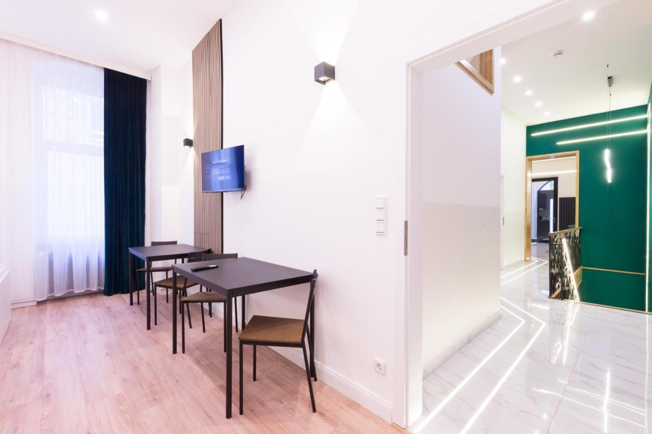 Hevals Spa & Design Apartment Берлін Екстер'єр фото